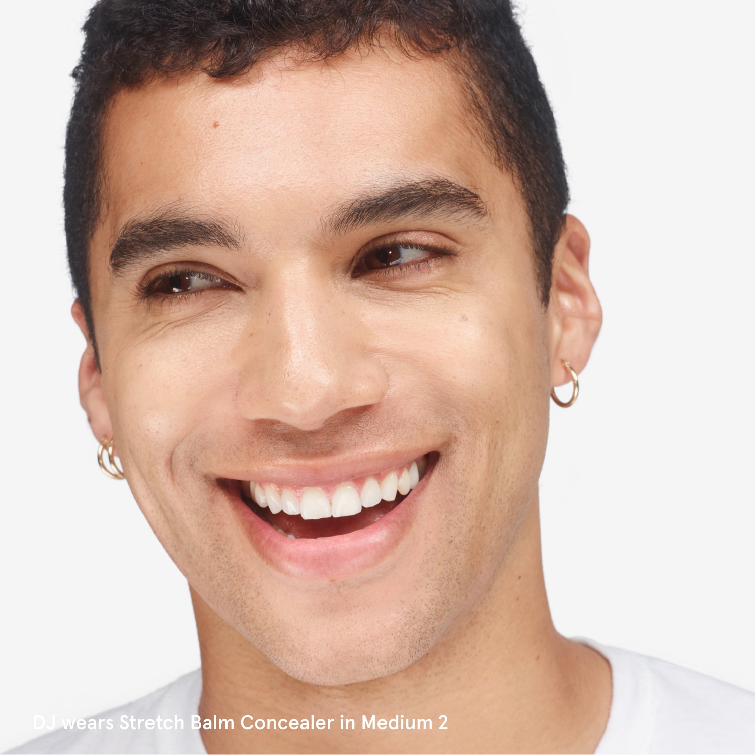 STRETCH CONCEALER (CORRECTOR PARA OJOS CON COBERTURA EFECTO HIDRATANTE)